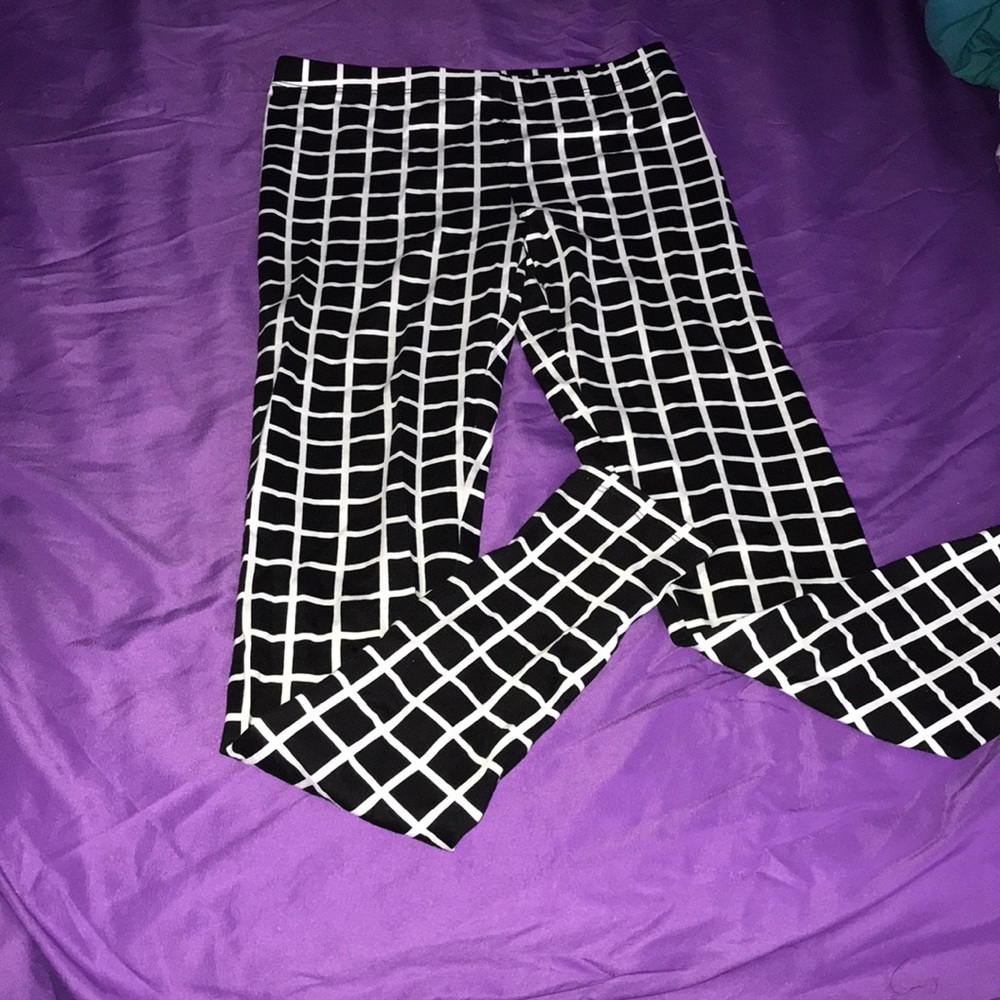 Forever 21 checkered leggings